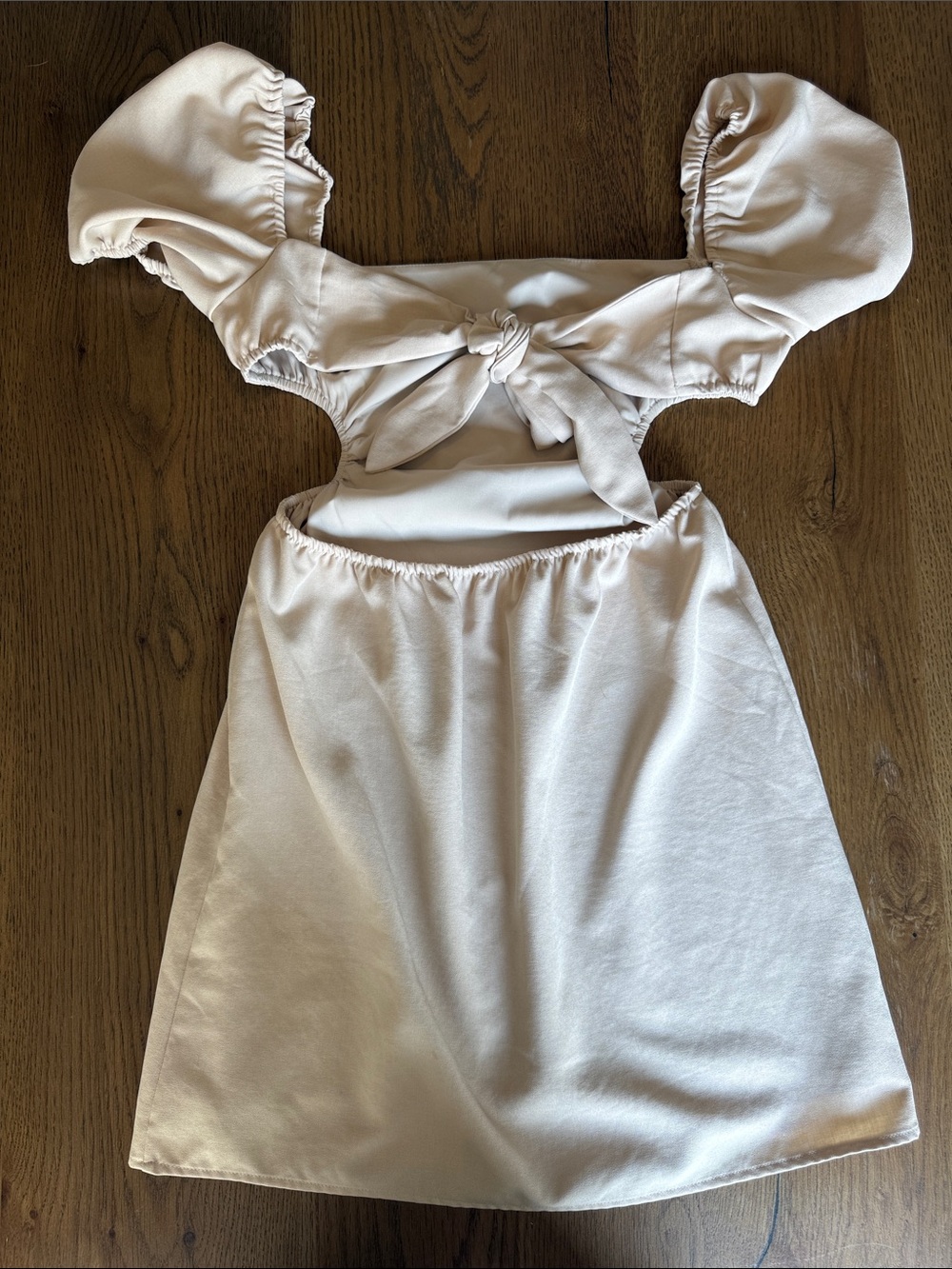Gianni Bini Puff-Sleeve Tie-Back Mini Dress - Picture 3 of 4